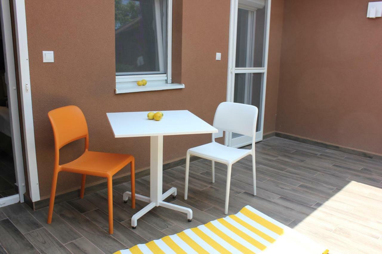 Appartamento Magnolia Apartman Siófok Esterno foto