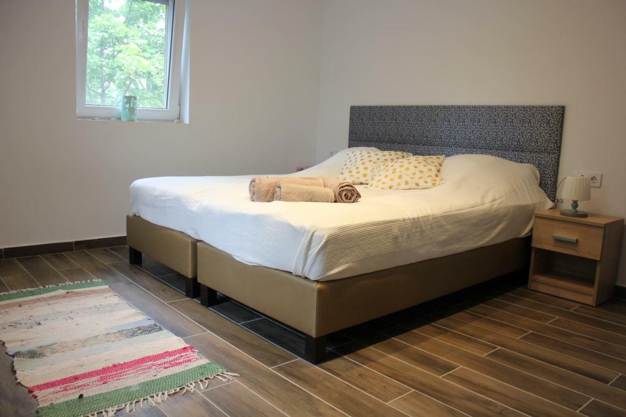 Appartamento Magnolia Apartman Siófok Esterno foto
