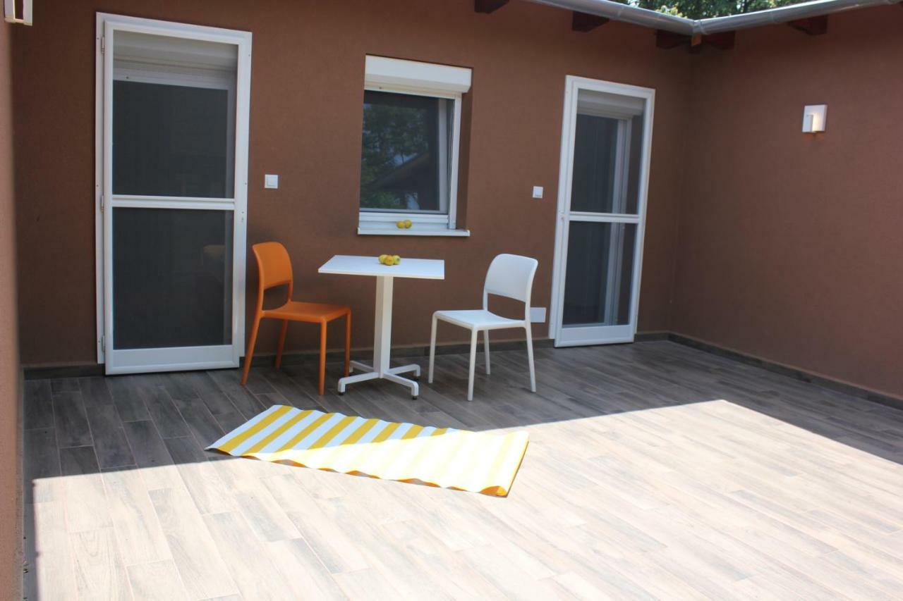 Appartamento Magnolia Apartman Siófok Esterno foto