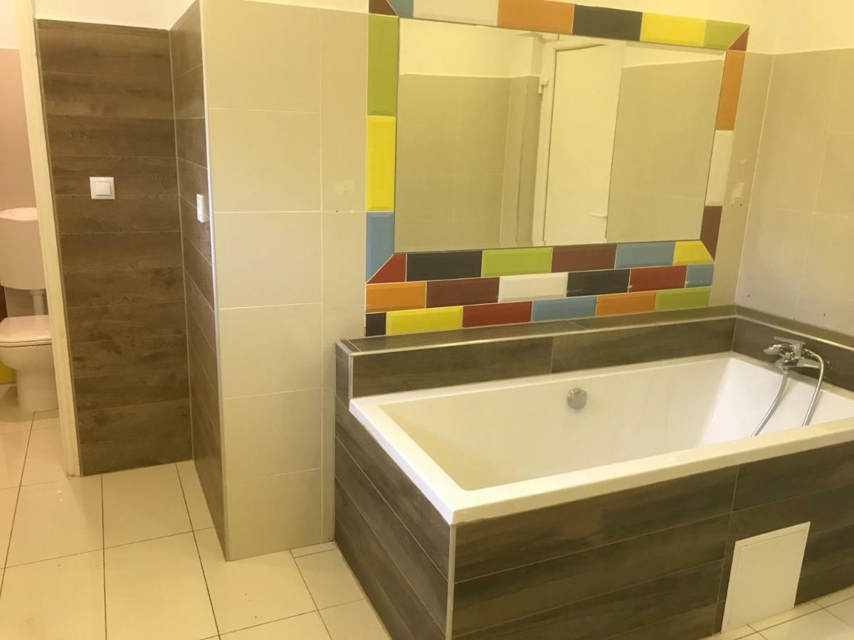 Appartamento Magnolia Apartman Siófok Esterno foto