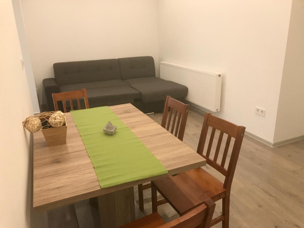 Appartamento Magnolia Apartman Siófok Esterno foto